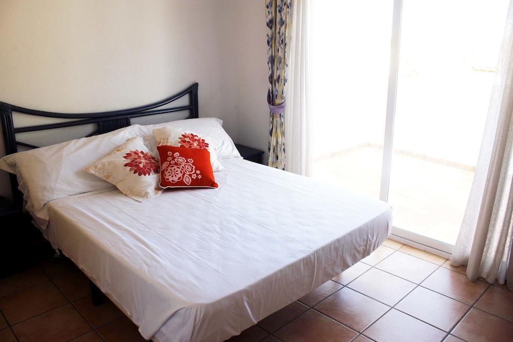 Bungalows Puerta Del Sol Unitursa Калпе Екстериор снимка
