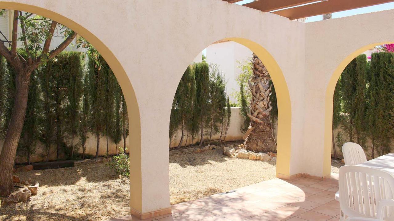 Bungalows Puerta Del Sol Unitursa Калпе Екстериор снимка
