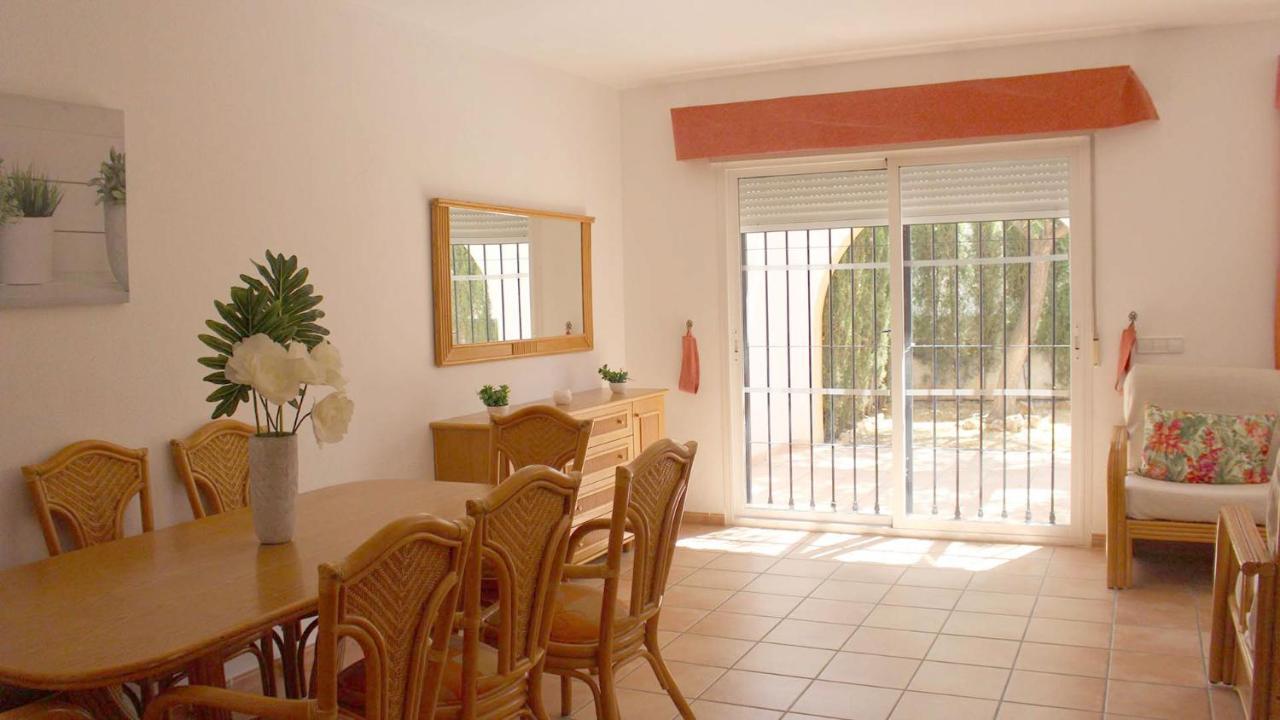 Bungalows Puerta Del Sol Unitursa Калпе Екстериор снимка