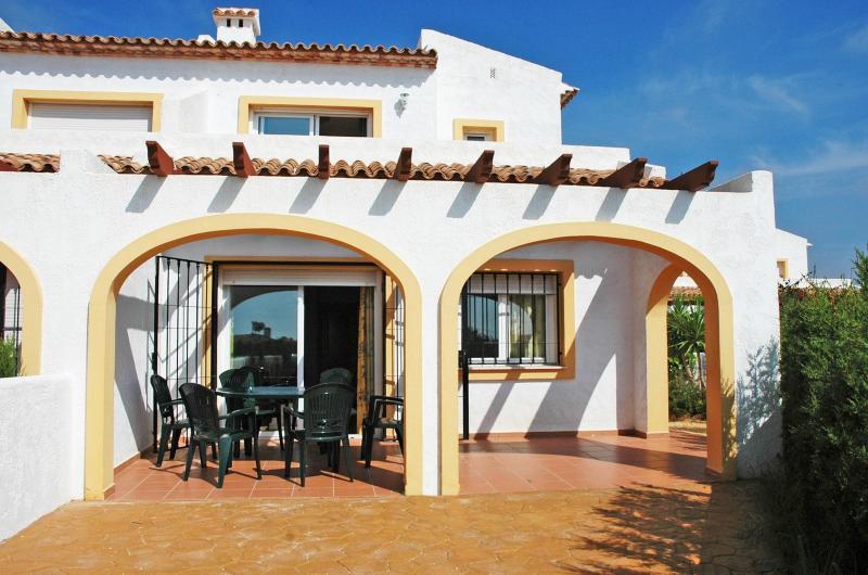 Bungalows Puerta Del Sol Unitursa Калпе Екстериор снимка