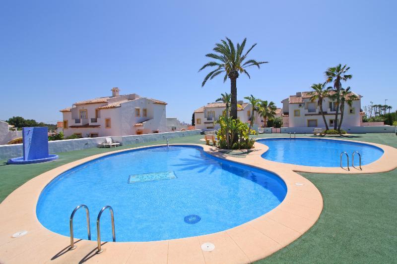 Bungalows Puerta Del Sol Unitursa Калпе Екстериор снимка