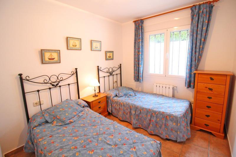 Bungalows Puerta Del Sol Unitursa Калпе Екстериор снимка